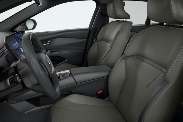 BMW i3 Sedan 50 xDrive First Edition | M Sportpakket | Innovation Pack | Panoramadak