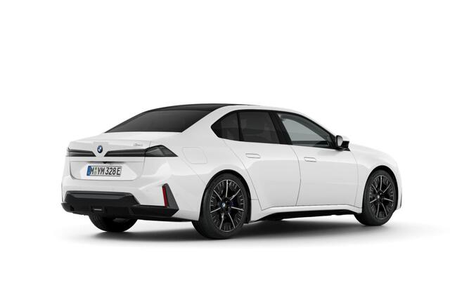 BMW i3 Sedan 50 xDrive First Edition | M Sportpakket | Innovation Pack | Panoramadak