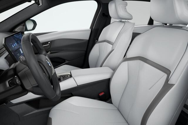 BMW i3 Sedan 50 xDrive First Edition | M Sportpakket | Innovation Pack | Panoramadak