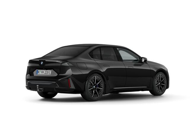 BMW i3 Sedan 50 xDrive First Edition | M Sportpakket | Innovation Pack | Trekhaak | Panoramadak