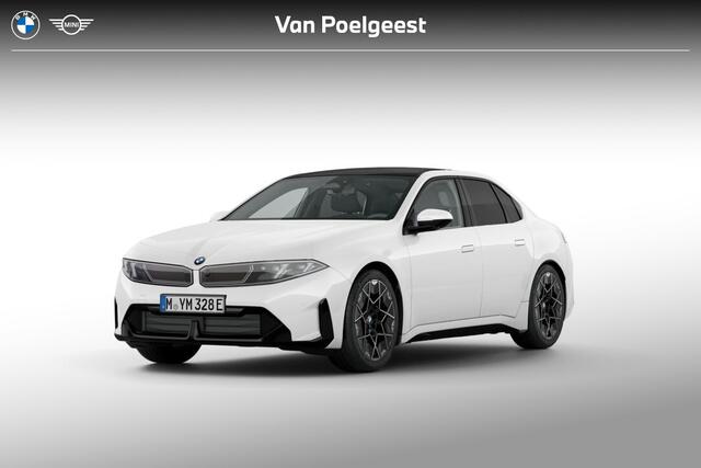 BMW i3 Sedan 50 xDrive First Edition | M Sportpakket | Innovation Pack | Trekhaak | Panoramadak
