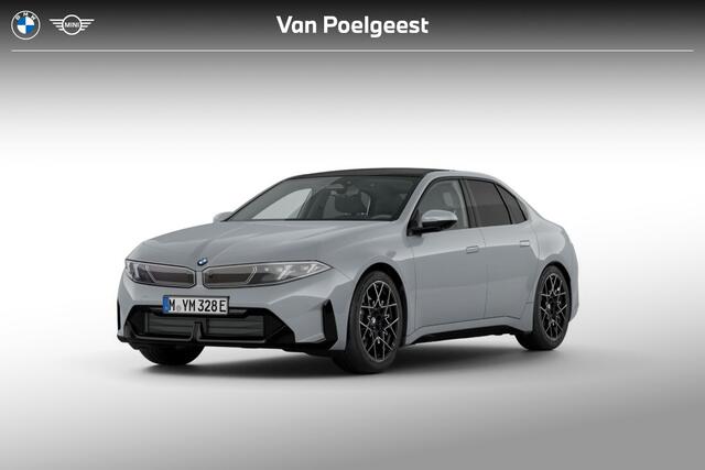 BMW i3 Sedan 50 xDrive First Edition | M Sportpakket | Innovation Pack | Trekhaak | Panoramadak