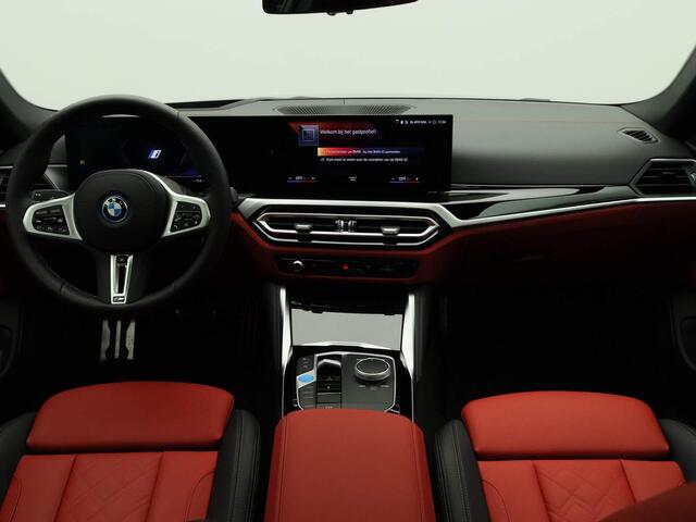 BMW i4 M50 84 kWh High Executive M Sportpakket / Schuifdak / Harman Kardon / Laserlight / Active Cruise Control / 21''