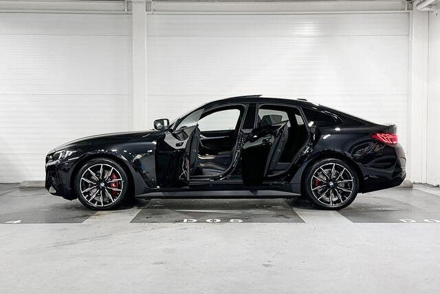 BMW i4 xDrive40 M-Sport Pro | Comfort Pack | Innovation Pack | Harman/Kardon | Schuif-/Kanteldak