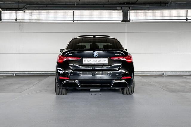 BMW i4 eDrive35 M Sport Edition 70 kWh | M Sportpakket Pro | Elektrisch bediend glazen schuif-/kanteldak