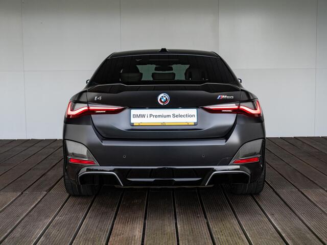 BMW i4 Gran Coupé M50 M-Sportpakket | M-Performance Parts | Trekhaak | 20 inch | Individual interieur | Carbon exterieur pakket