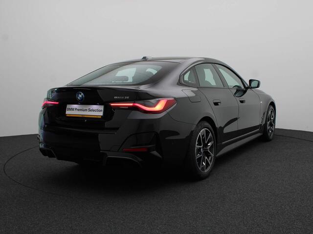 BMW i4 eDrive35 M Sport Edition | Stuurwielrand verwarmd | DAB | Parking Assistant | 18''