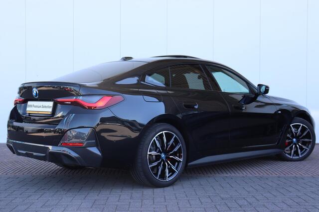 BMW i4 eDrive40 High Executive M-Sport Stoelen /