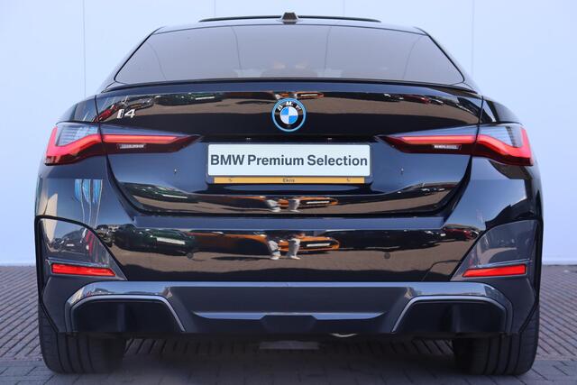 BMW i4 eDrive40 High Executive M-Sport Stoelen /