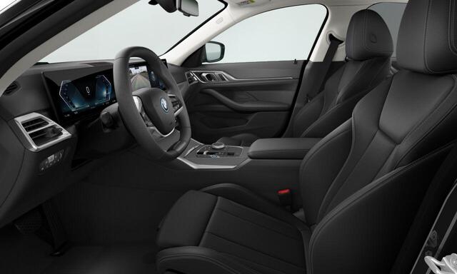 BMW i4 eDrive35