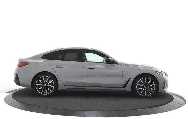 BMW i4 M50 84 kWh Adapt. Cruise / Navi / Leer / Carplay / 19Inch