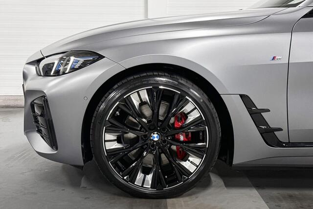BMW i4 xDrive40 | M-Sport Pro | Innovation pack | Comfort Pack | Harman/Kardon | Schuif-/kanteldak | Comfort Access