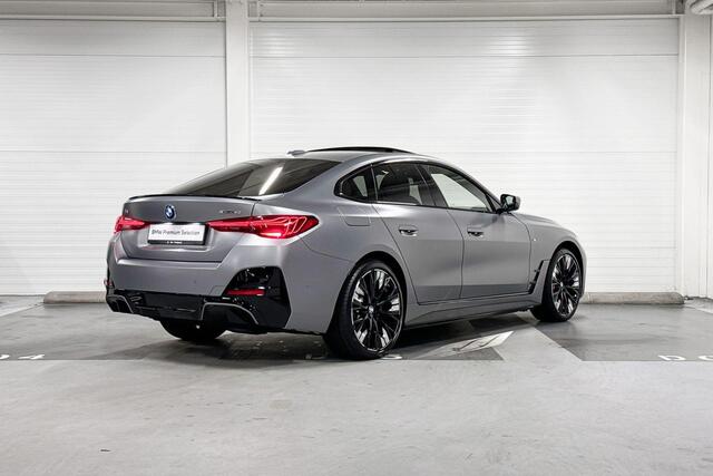BMW i4 xDrive40 | M-Sport Pro | Innovation pack | Comfort Pack | Harman/Kardon | Schuif-/kanteldak | Comfort Access