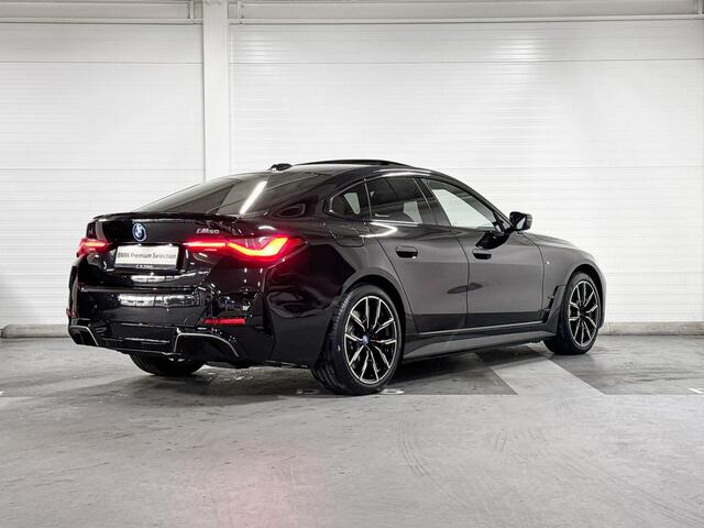 BMW i4 M50 | M-Sport Pro | Harman/Kardon | Driving Assistant Plus | Schuif-/kanteldak | Comfort Acces