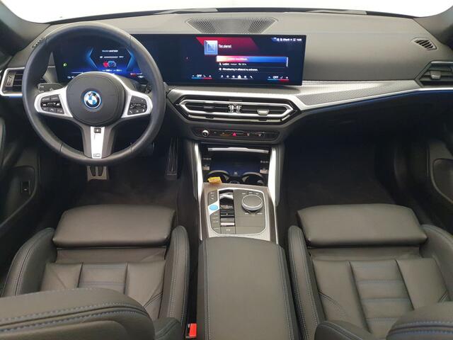 BMW i4 eDrive40 M-Sport 84 kWh Panoramadak, M-Sportstoelen, 360° Camera