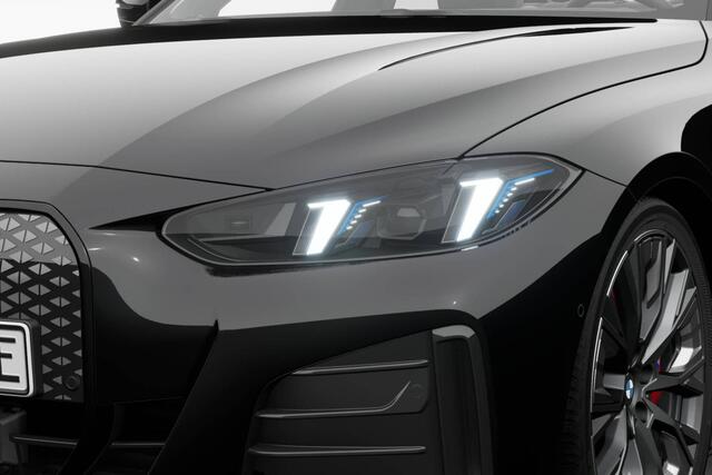 BMW i4 eDrive35 M Sport Edition | M Sport Pro | Comfort Pack | Elektrisch bediend glazen schuif-/kanteldak