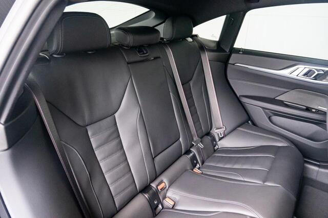 BMW i4 M50 xDrive | High Executive | M Sportpakket Pro | Safety Pack | Personal CoPilot Pack