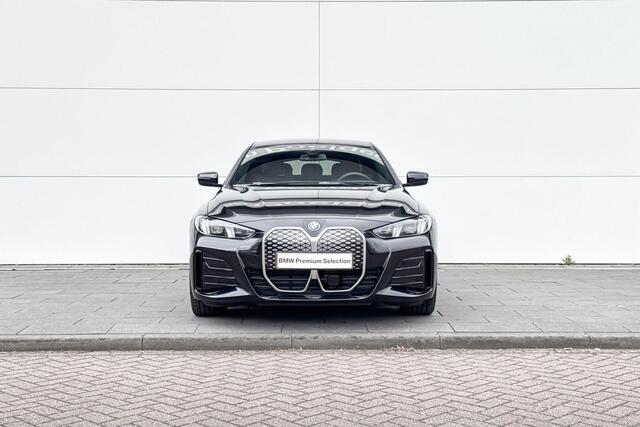BMW i4 eDrive40 84 kWh