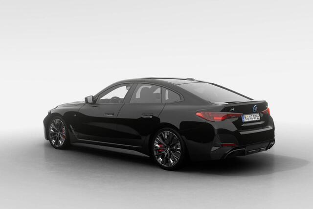 BMW i4 eDrive40 M Sport Edition | Comfort Pack | Active Cruise Control | Elektrisch bediend glazen schuif-/kanteldak