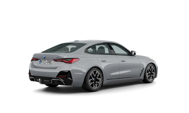 BMW i4 eDrive35 | M-Sport | 18'' | S/k-dak | HiFi | Comf. Acc. | Stuur + stoelverw. | Trekhaak | Camera