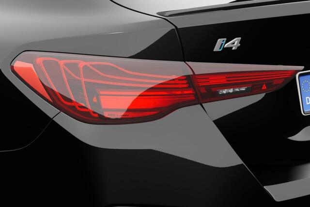 BMW i4 eDrive35 M Sport Edition | M Sport Pro | Comfort Pack | Elektrisch bediend glazen schuif-/kanteldak