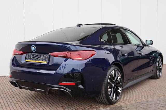 BMW i4 eDrive40 84 kWh M Sportpakket Pro/ Comfort Access/ 20" LMV/ Harman-Kardon/ Panoramadak/ Innovation Pack