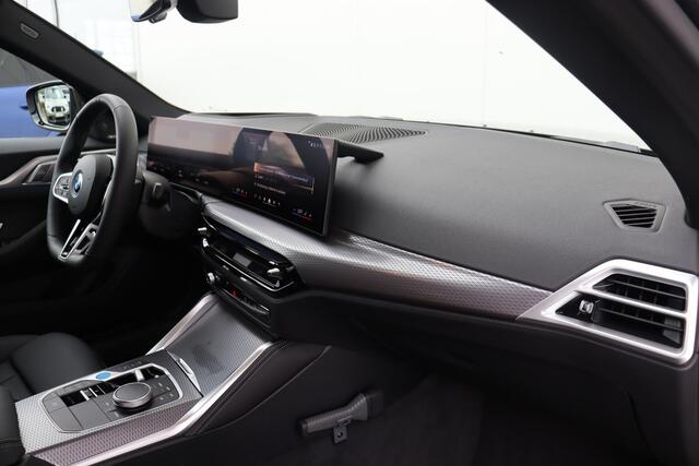 BMW i4 eDrive40 84 kWh M Sportpakket Pro/ Comfort Access/ 20" LMV/ Harman-Kardon/ Panoramadak/ Innovation Pack