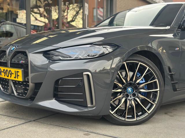 BMW i4 M50 High Executive 84 kWh | Fabr. Garantie | Pano | Sportstoelen | 360 Camera | Harman Kardon audio | VOL !