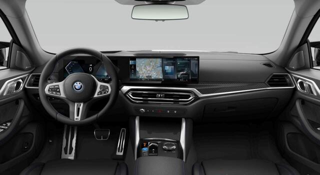 BMW i4 M50 - M-Sport Pro - Individual ''Messing Metallic'' - M-Zetels - Dak