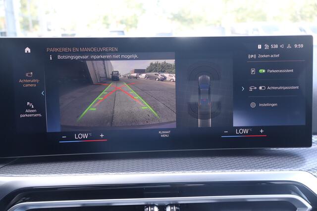 BMW i4 M-Sport eDrive40 84 kWh NL-Auto!! Individual Frozen Pure Grey Mettalic