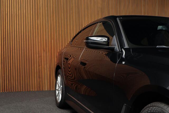 BMW i4 eDrive40 84 kWh M-pakket Navi Leer Elektr. achterklep 360° Camera Co-pilot Climate voor & achter Zwarte hemelbekleding PDC LM velgen BTW auto