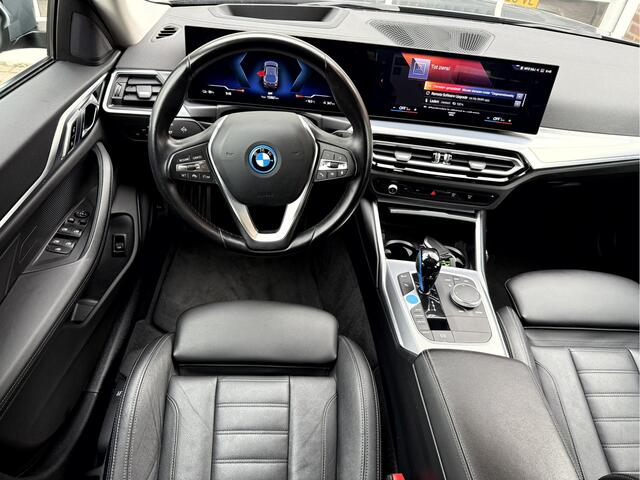 BMW i4 eDrive40 High Executive 84 kWh Camera, 18''Lmv, elek.Trekhaak