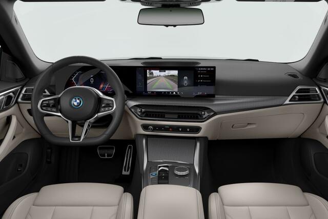 BMW i4 eDrive35 M Sport Edition | Comfort Pack | Trekhaak | Showroomvoordeel