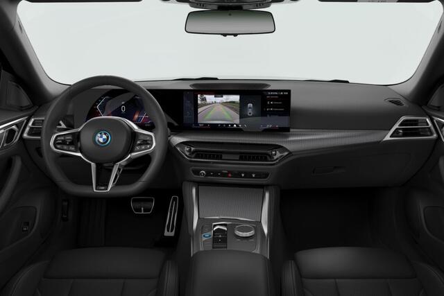 BMW i4 eDrive35 M Sport Edition | Comfort Pack | Trekhaak | Showroomvoordeel