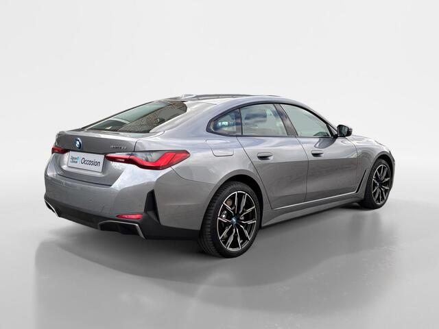 BMW i4 eDrive35 High Executive 70 kWh | LED | Leder | Navi | Camera | Sportstoelen |