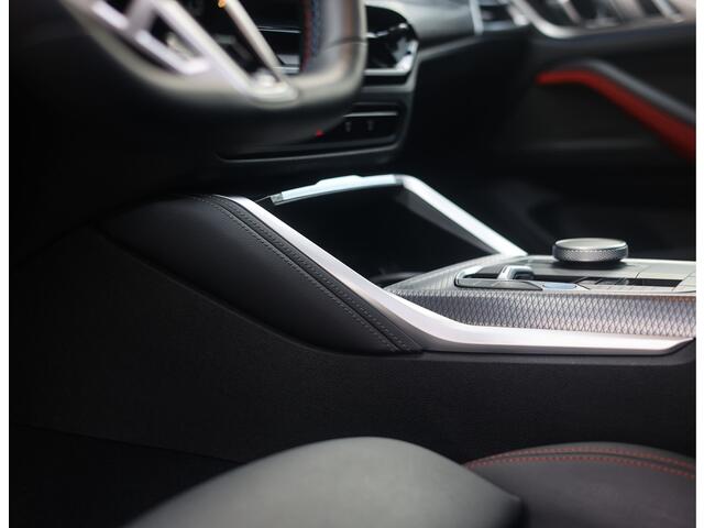 BMW i4 M50 84 kWh | Pano - Trekhaak - Harman Kardon