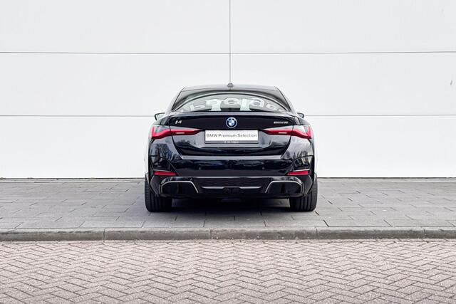 BMW i4 eDrive35 70 kWh | Selections 2500