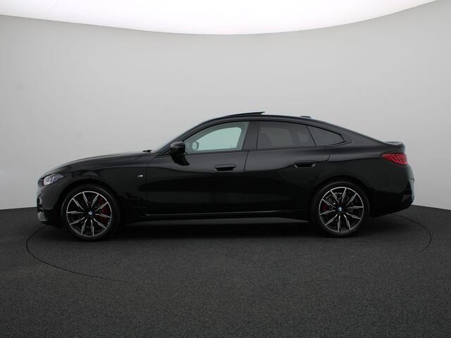 BMW i4 eDrive35 M Sport Edition | Innovation Pack | Comfort Pack | Stuurwielrand Verwarmd | Trekhaak | Schuifdak | Driving Assistant Professional | Harman Kardon | 19''