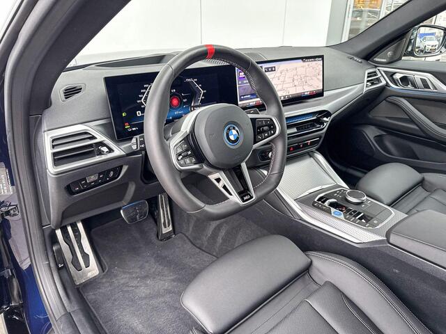 BMW i4 M50 M-Sport Pro Stuurwielrand Verwarming / Comfort Acces / Shadow Line Koplampen / 20 Inch / Dimmende Binnen & Buitenspiegel / Electrisch Verstelbare Voorstoelen / Adaptieve Led / Driving Prof / Parking Plus / Harman Kardon / Head Up Display / Electrische
