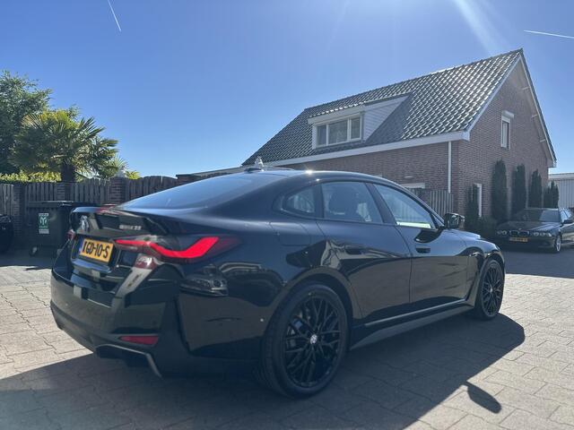 BMW i4 eDrive35 70 kWh