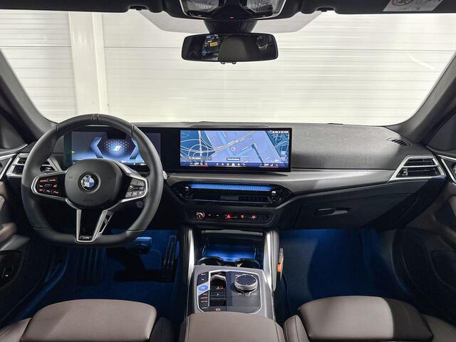 BMW i4 xDrive40 | M-Sport Pro | Comfort Pack | Stoelverwarming | Comfort Access | Parking Assistant | Huisselectie