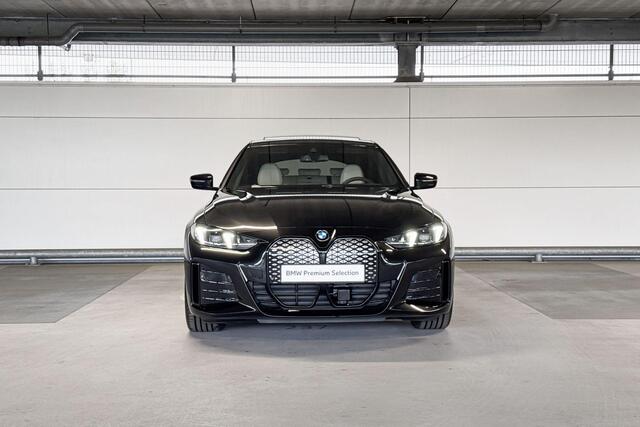 BMW i4 eDrive40 M Sport Edition 84 kWh | M Sportpakket Pro | Huisselectie