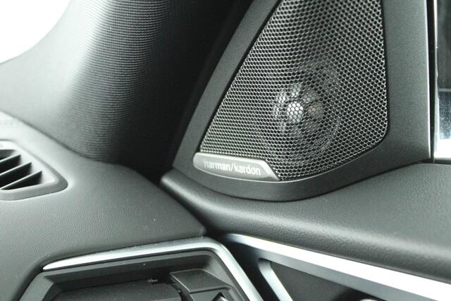 BMW i4 M50 544pk High Executive 84 kWh SOH 94% Laserlight Carbon Panoramadak Harman Kardon Keyless Leder CoPilot Trekhaak