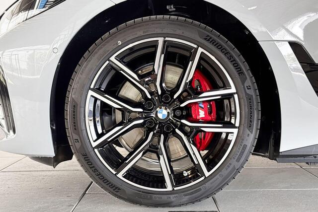 BMW i4 eDrive40 Innovation Pack M Sportpakket Pro