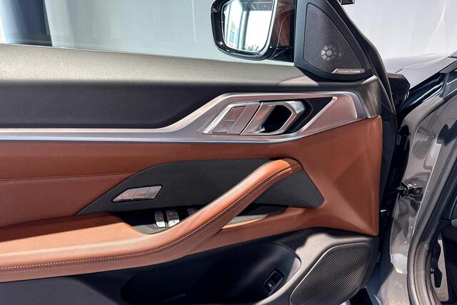 BMW i4 M60 84 kWh | M Sport Pro | Glazen schuif-/kanteldak | Harman Kardon | Stoelverwarming | Achteruitrijcamera |