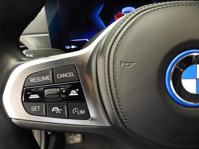 BMW i4 Gran Coupe eDrive40 | M-Sportpakket |LED | Leder | Navigatie | Sportstoelen | Stoelverwarming | DAB | Hifi speakers | Alu 18 inch
