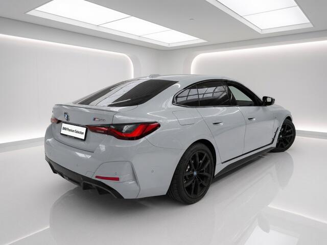 BMW i4 M50 High Executive 84 kWh | CoPilot | 19" | Schuifdak | Harman Kardon | Trekhaak