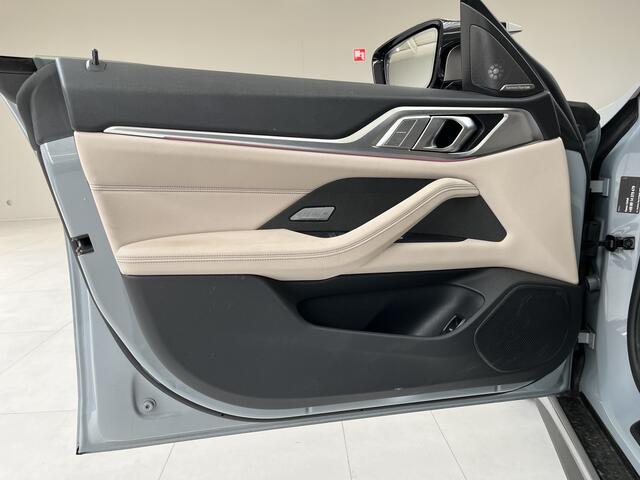 BMW i4 M50 High Executive 84 kWh | CoPilot | 19" | Schuifdak | Harman Kardon | Trekhaak