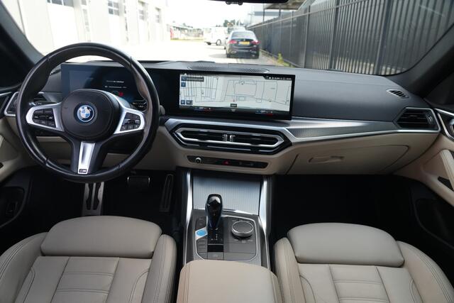 BMW i4 eDrive40 High Executive M-Sport Pro 84 kWh 340pk Panoramadak/Trekhaak/Camera