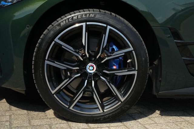 BMW i4 eDrive40 High Executive M-Sport Pro 84 kWh 340pk Panoramadak/Trekhaak/Camera